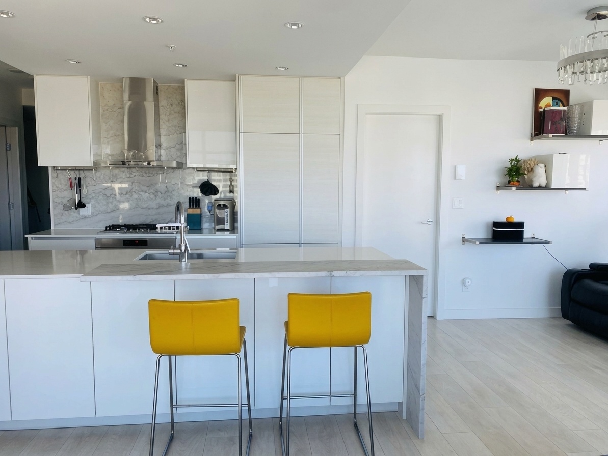 Bright 2 Bed 2 Bath Condo at Metrotown — $3,000/mo - photo 2