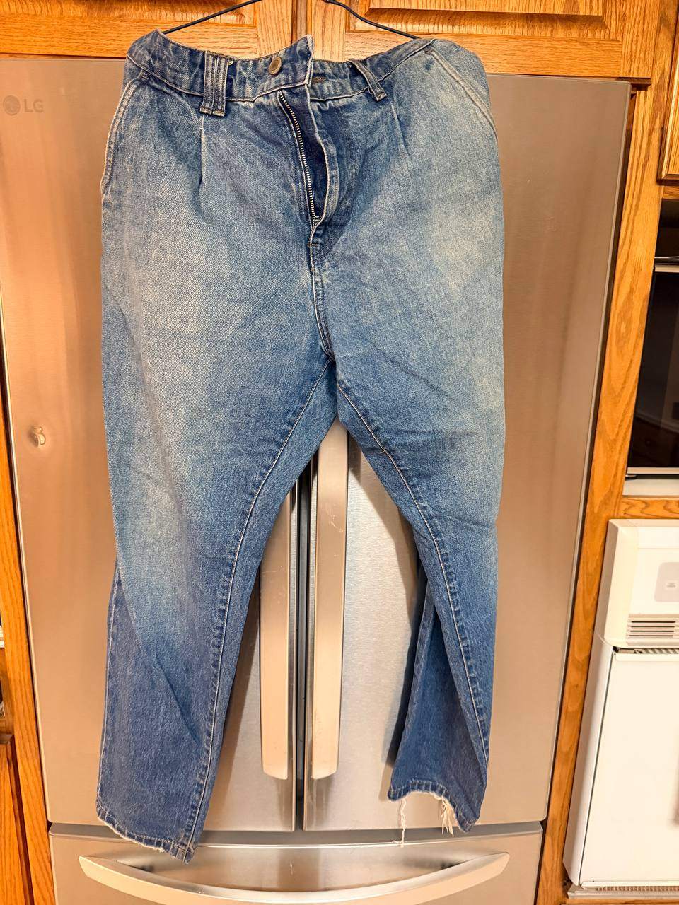 Light Blue Jeans with Frayed Hems