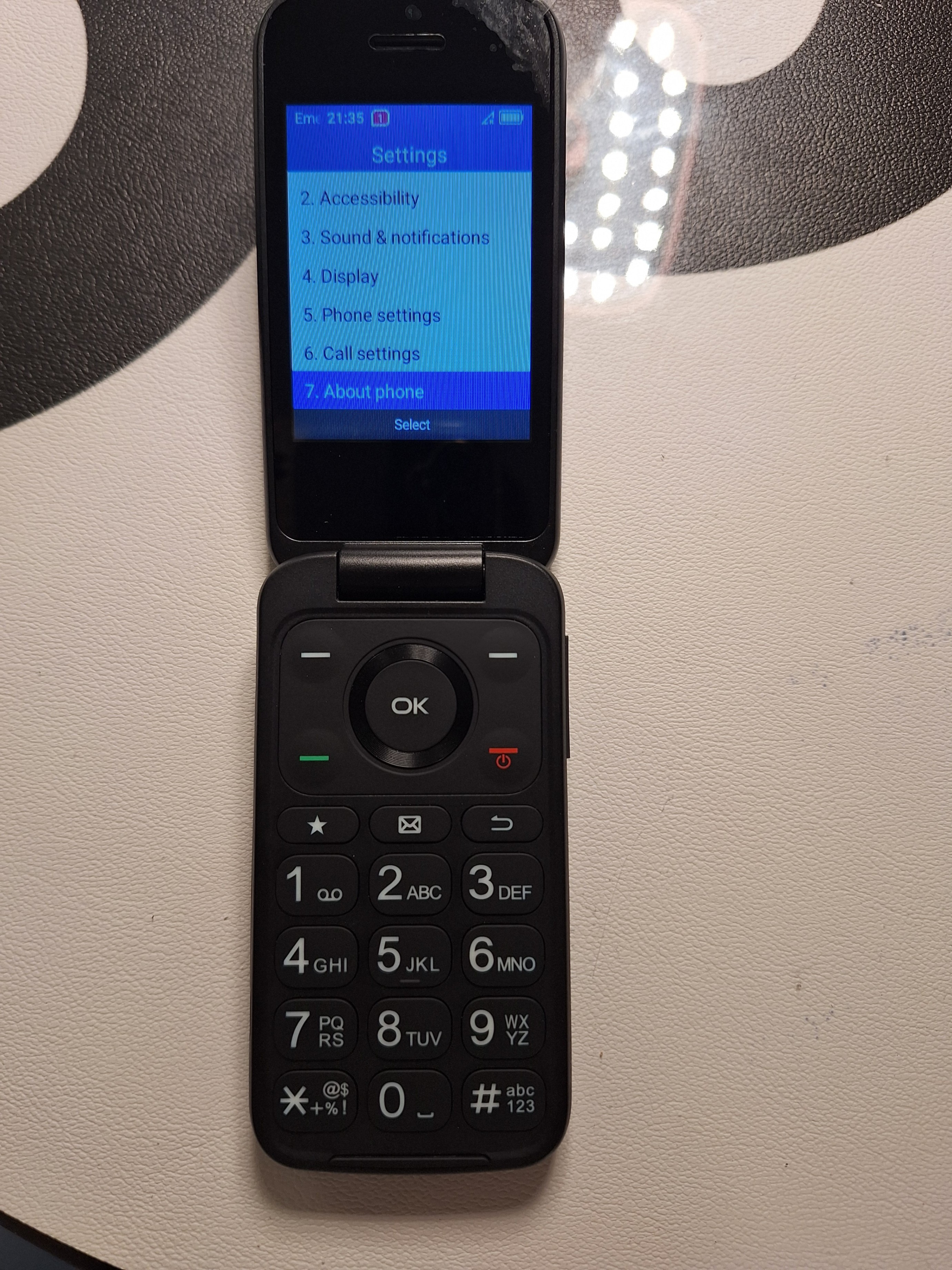 TCL Flip Phone 4058E PRICE FIRM - photo 5