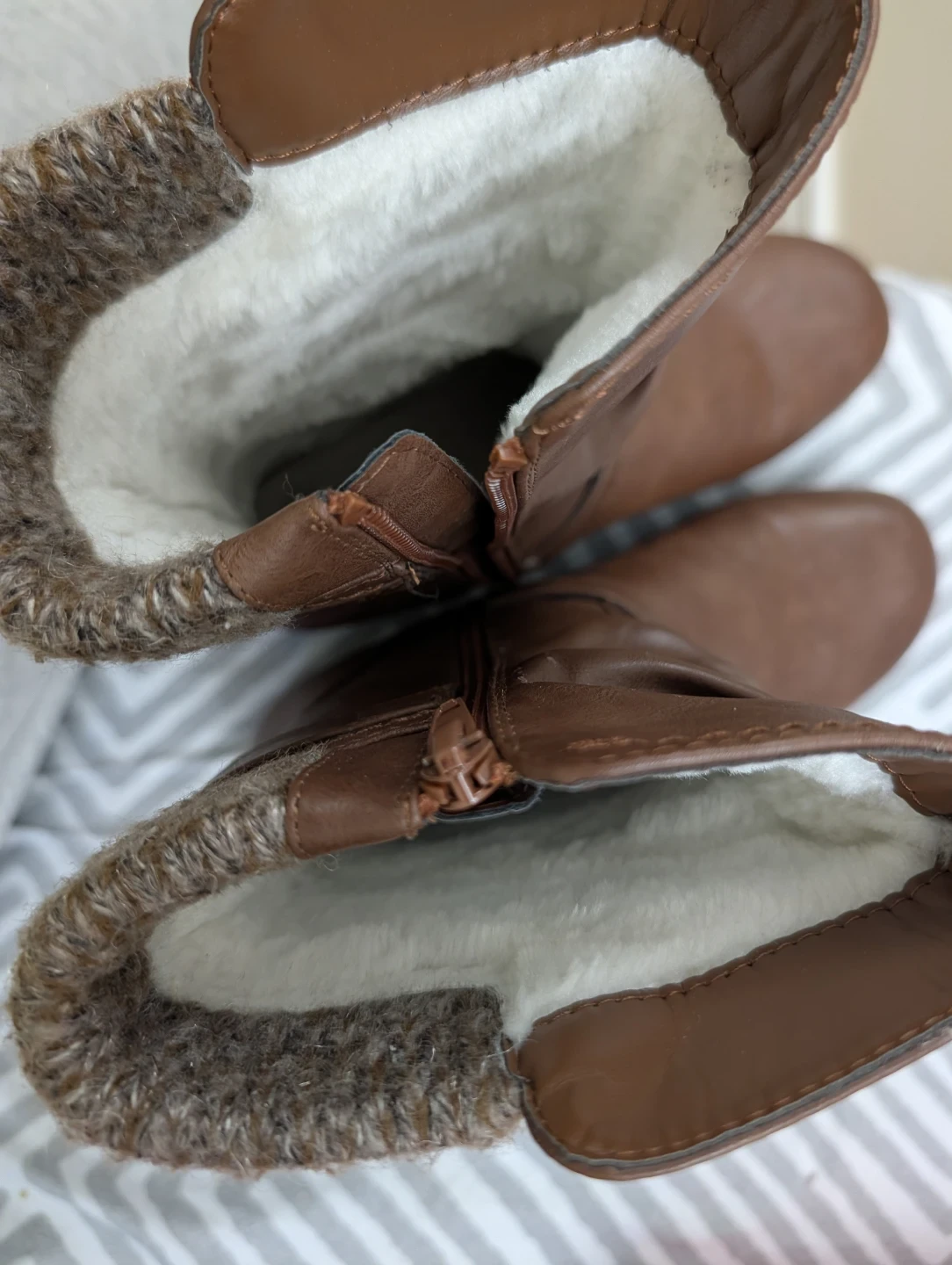 Taxi Women's Winter Boots – Brown Faux Leather, Faux Fur - photo 3