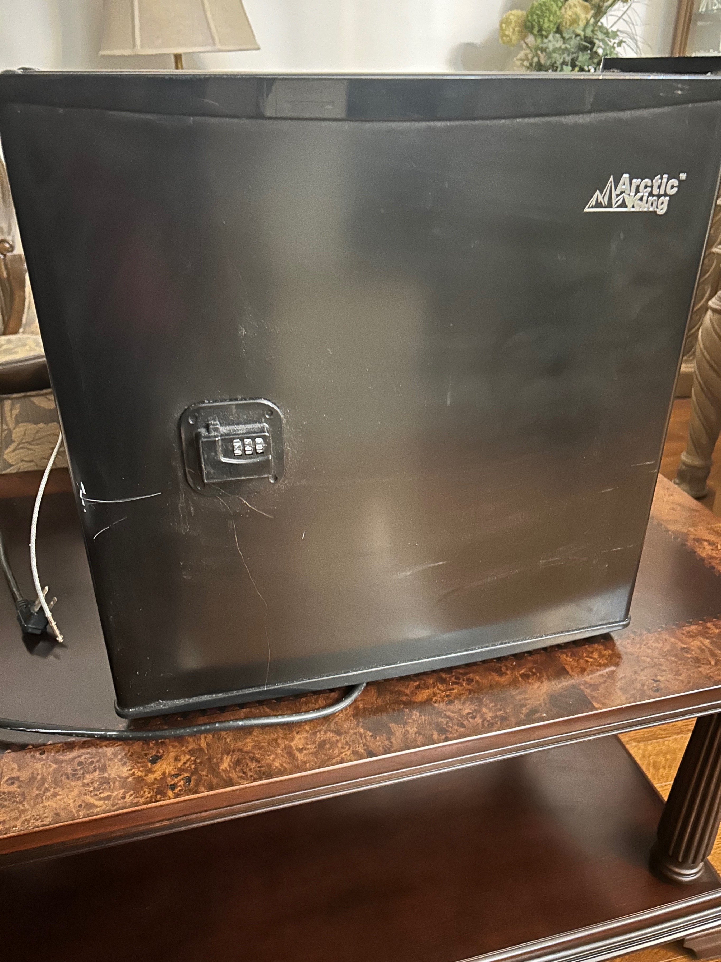Small Refrigerator