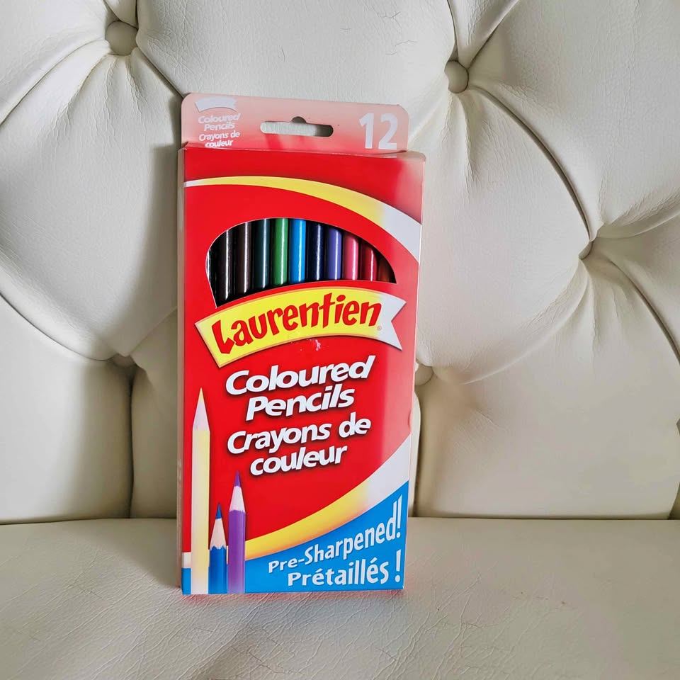 vintage 2004 12-count box of Laurentien pre-sharpened coloured