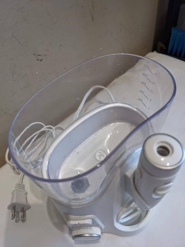 Waterpik WP-150 Ultra Plus Water Flosser - photo 2