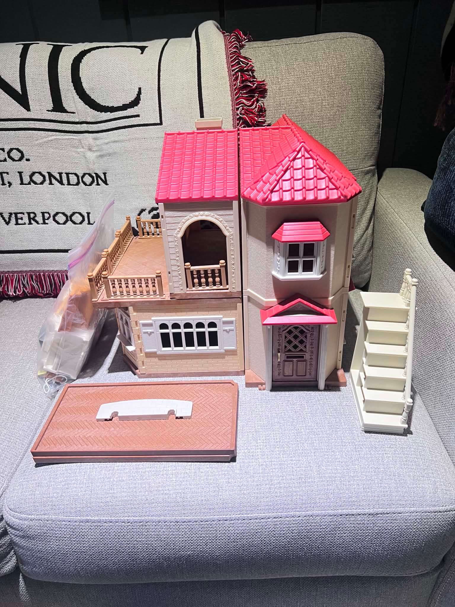 Calico Critters Red Roof Country Home