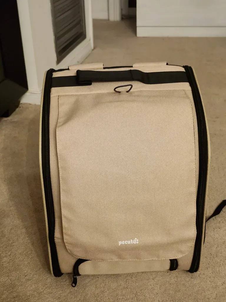 Pecute Expandable Bubble Pet Backpack Carrier_ NEW - photo 5