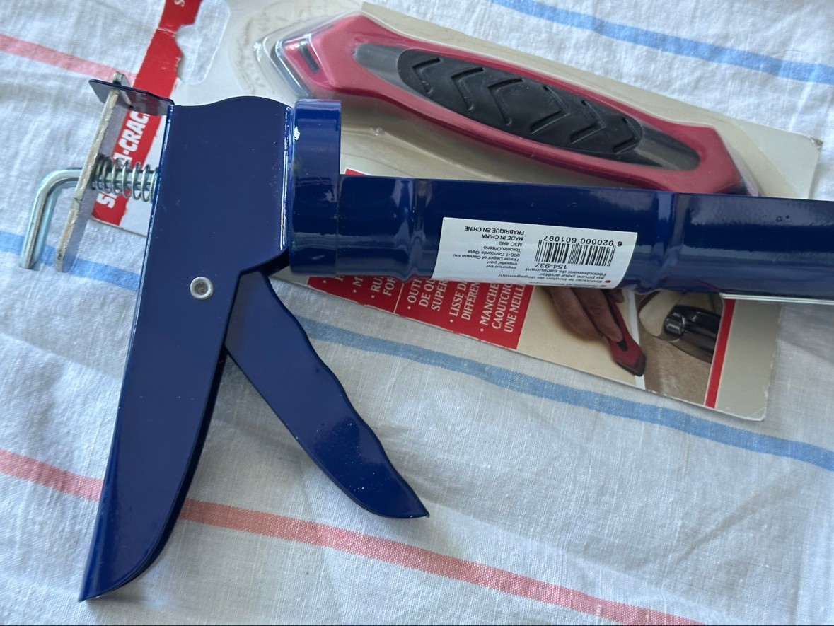 Smooth Rod Caulking Gun SealACrack Caulking Applicator - photo 4