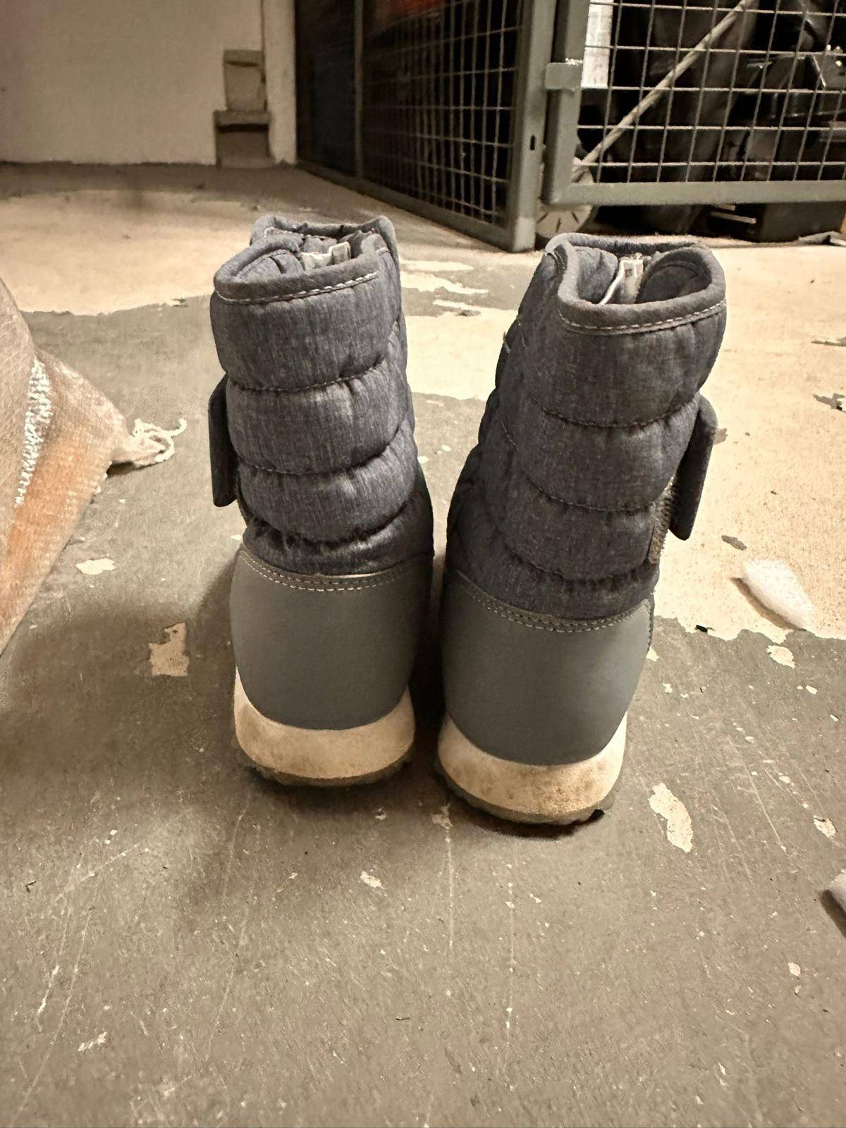 The Children's Place Boys High-Top Sneakers & Snow Boots - photo 3