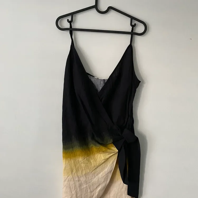 H&M Ombre Wrap Mini Dress — Size M (New)