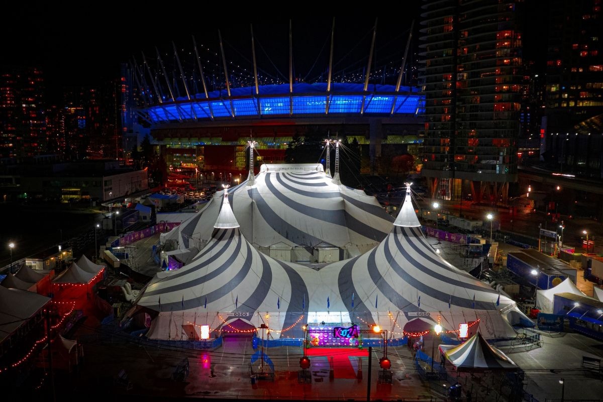 🎪 Vancouver LUZIA Circus Tickets for Sale! - photo 2