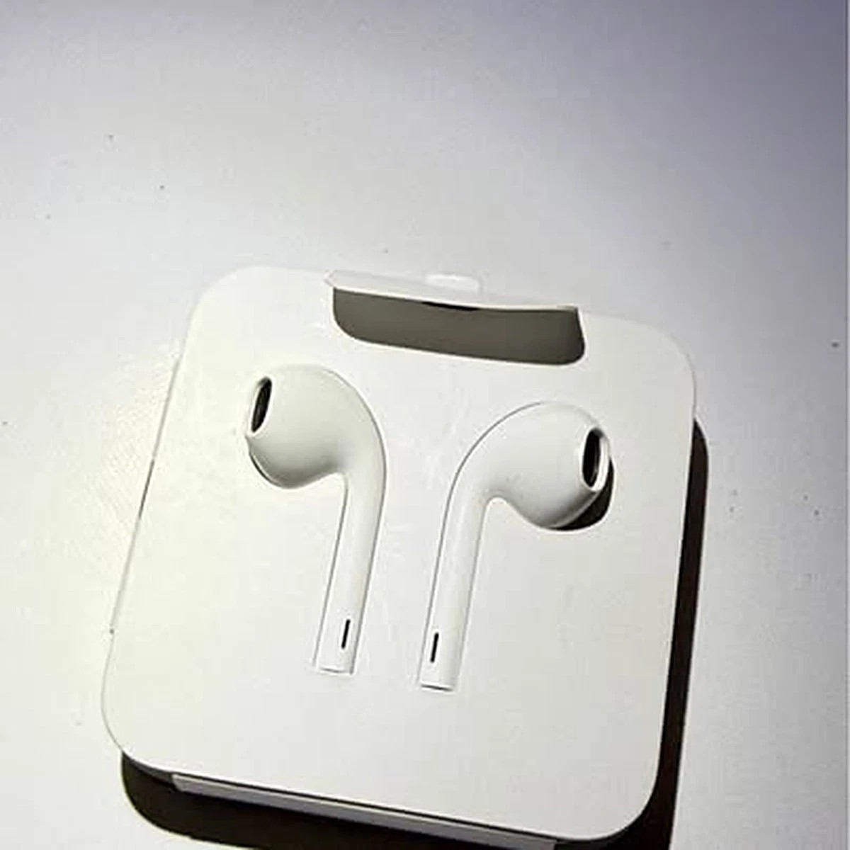 Apple EarPods with Lightning Connector - Brand New