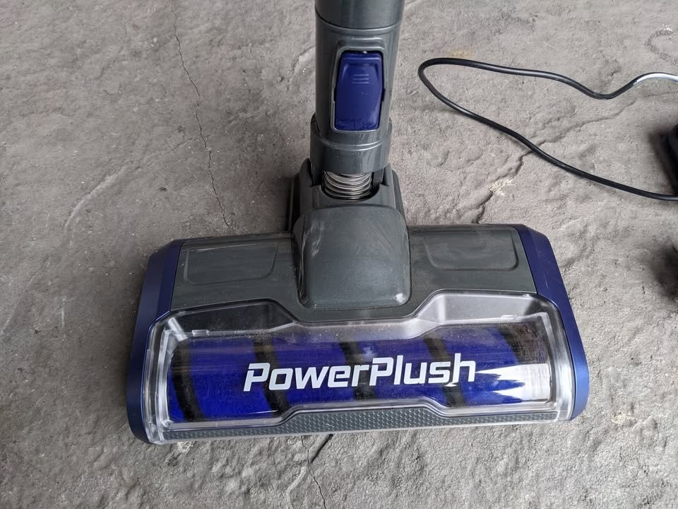 Eureka Stylus Lightweight Cordless Vacuum Cleaner, 350W - photo 4