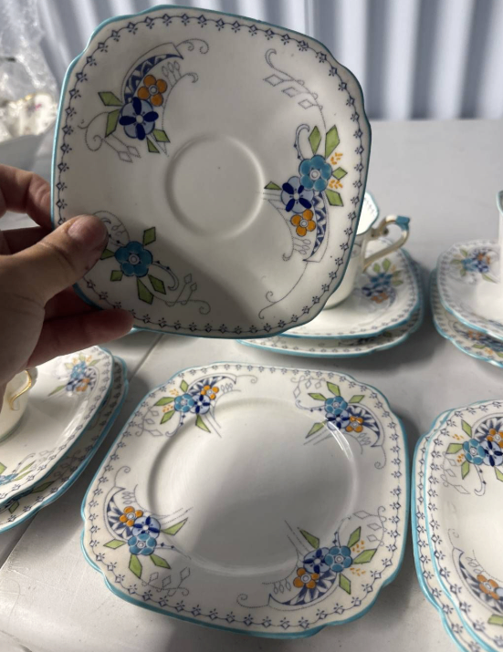 Vintage Art Deco Fine Bone China Tea Set (Standard China) - photo 3