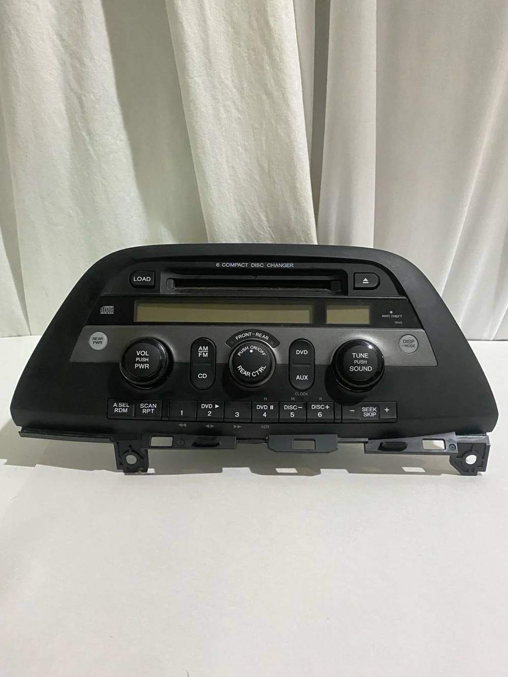 OEM Honda Odyssey Radio Stereo 6 Disc CD Player Mp3