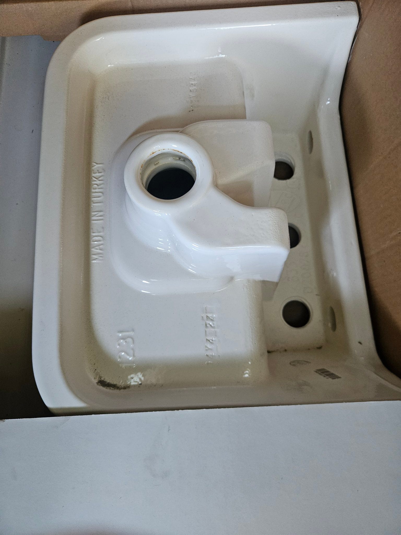 DXV Equility 33" Wall-Hung Sink — New in Box — $550 This Week - photo 2