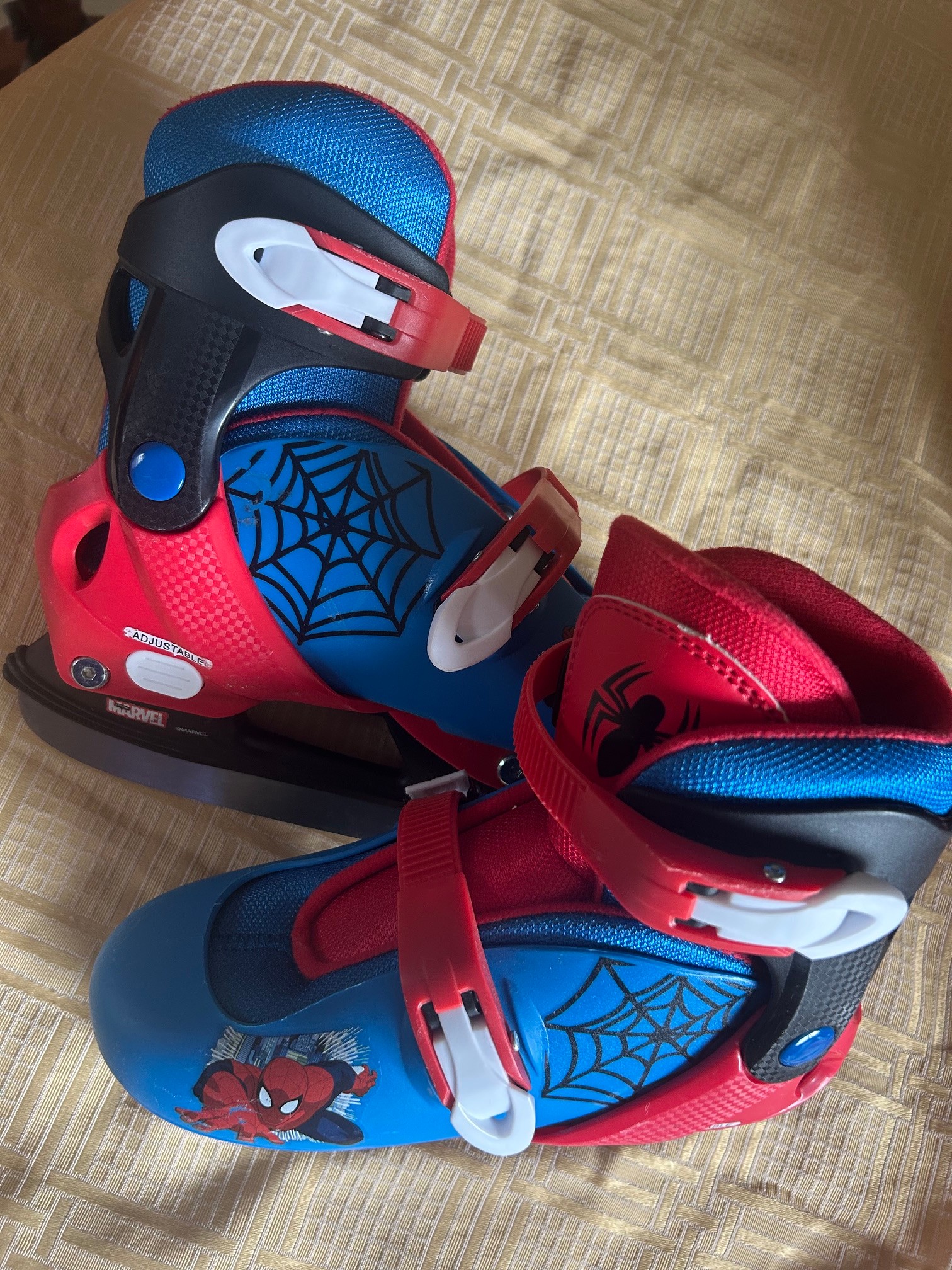 Marvel Spider-Man Adjustable Kids Ice Skates - photo 3