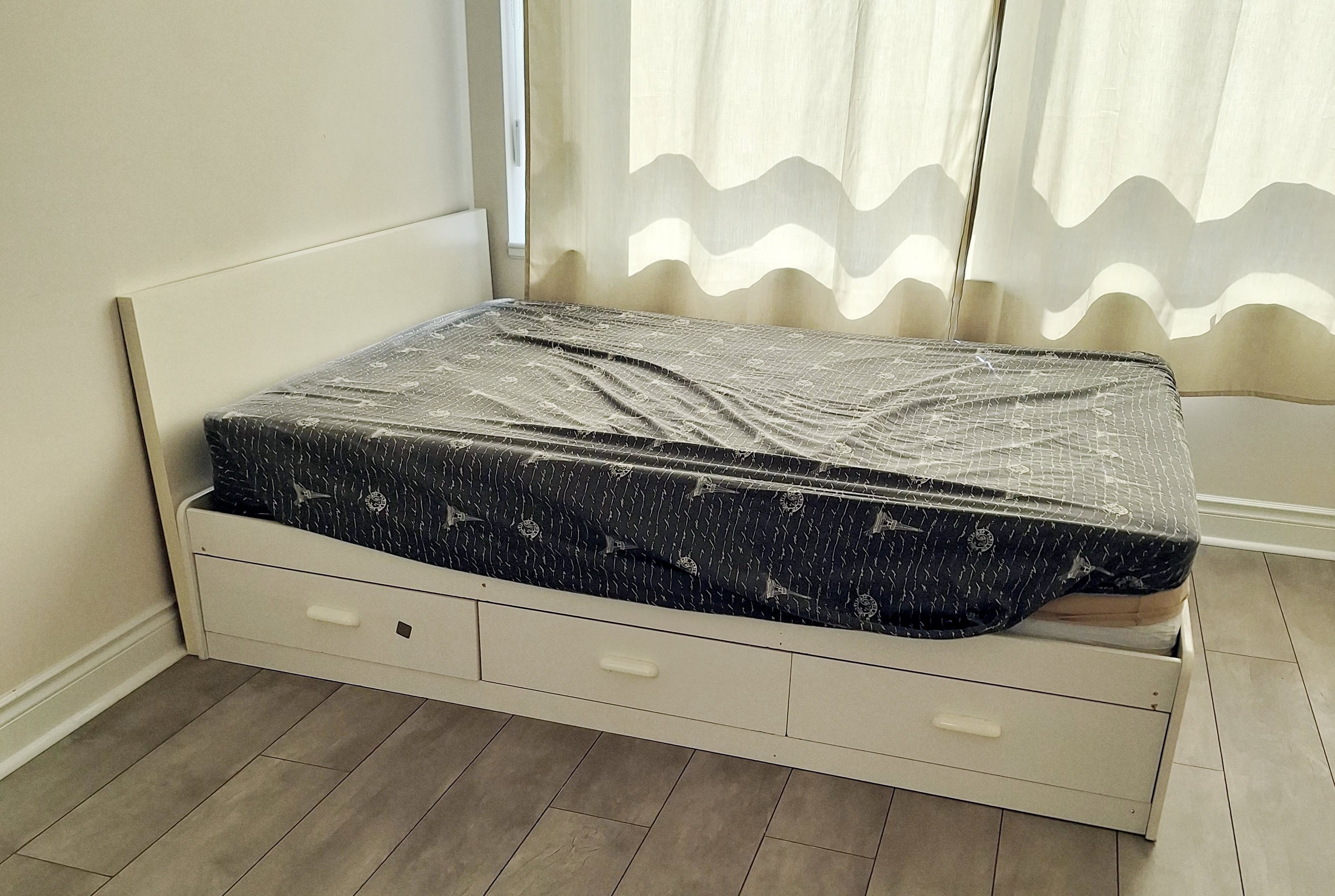 Extra-Firm Support Mattress + Bed Box