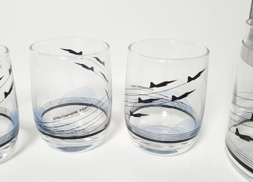 Vintage 1970s "Stratosphere Fighter" 7-Piece Barware Set - photo 5
