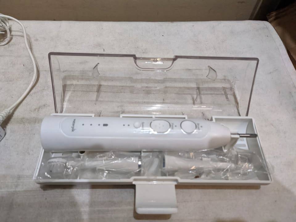 WaterPik Sonic-Fusion 2.0 Brush + Floss Electric Toothbrush - photo 3