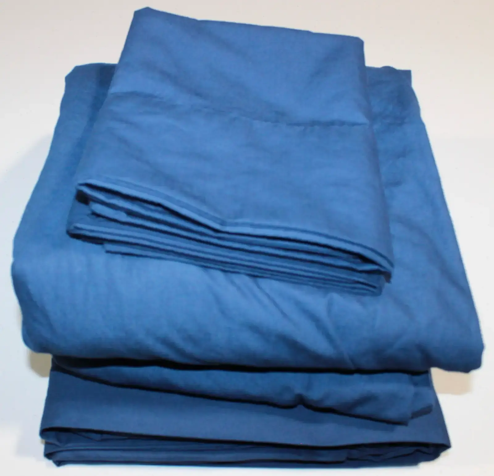 Full Size Blue 4-Piece Sheet Set – Like New (Used Once)