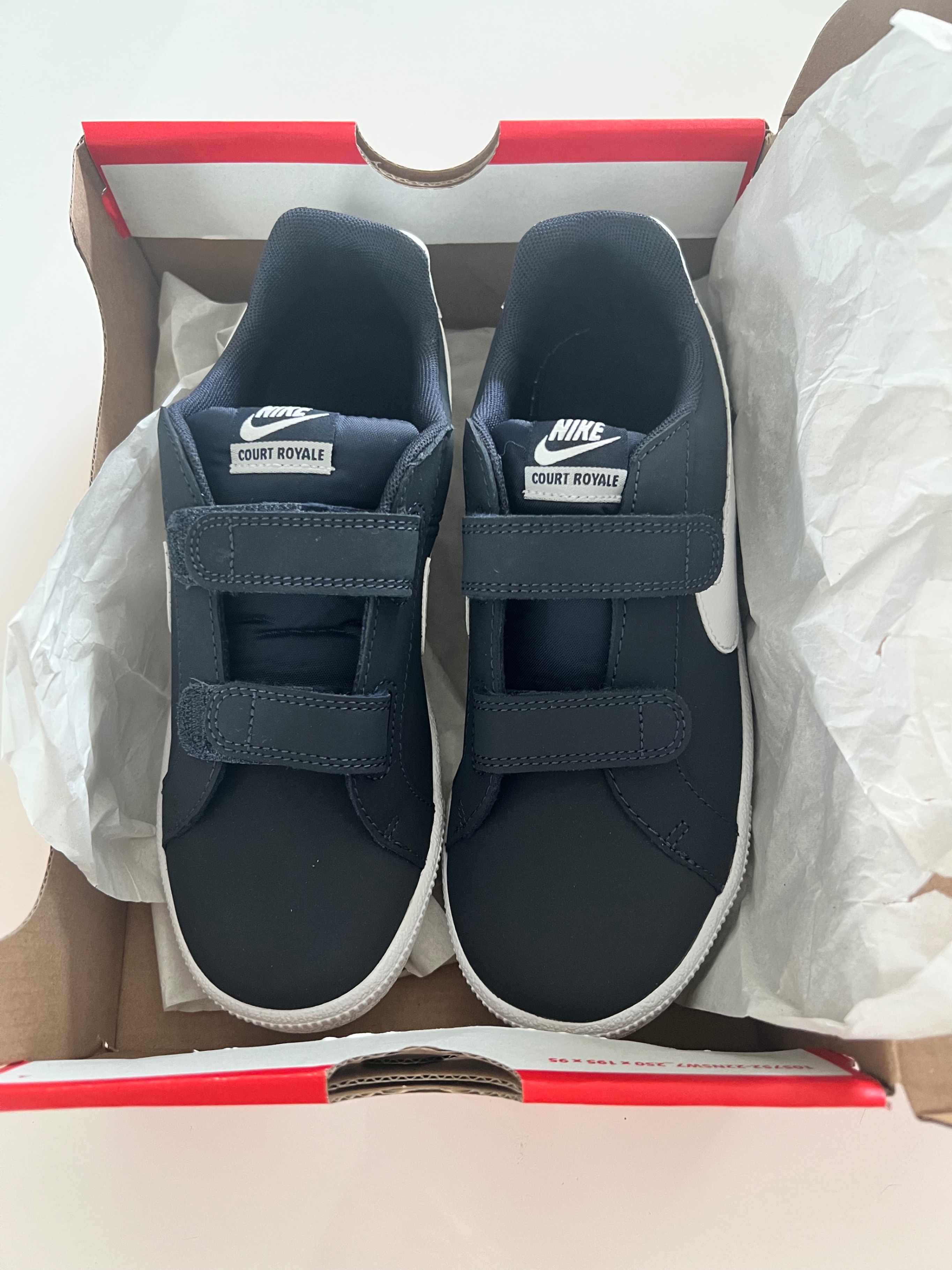 New Nike shoes kids - photo 4