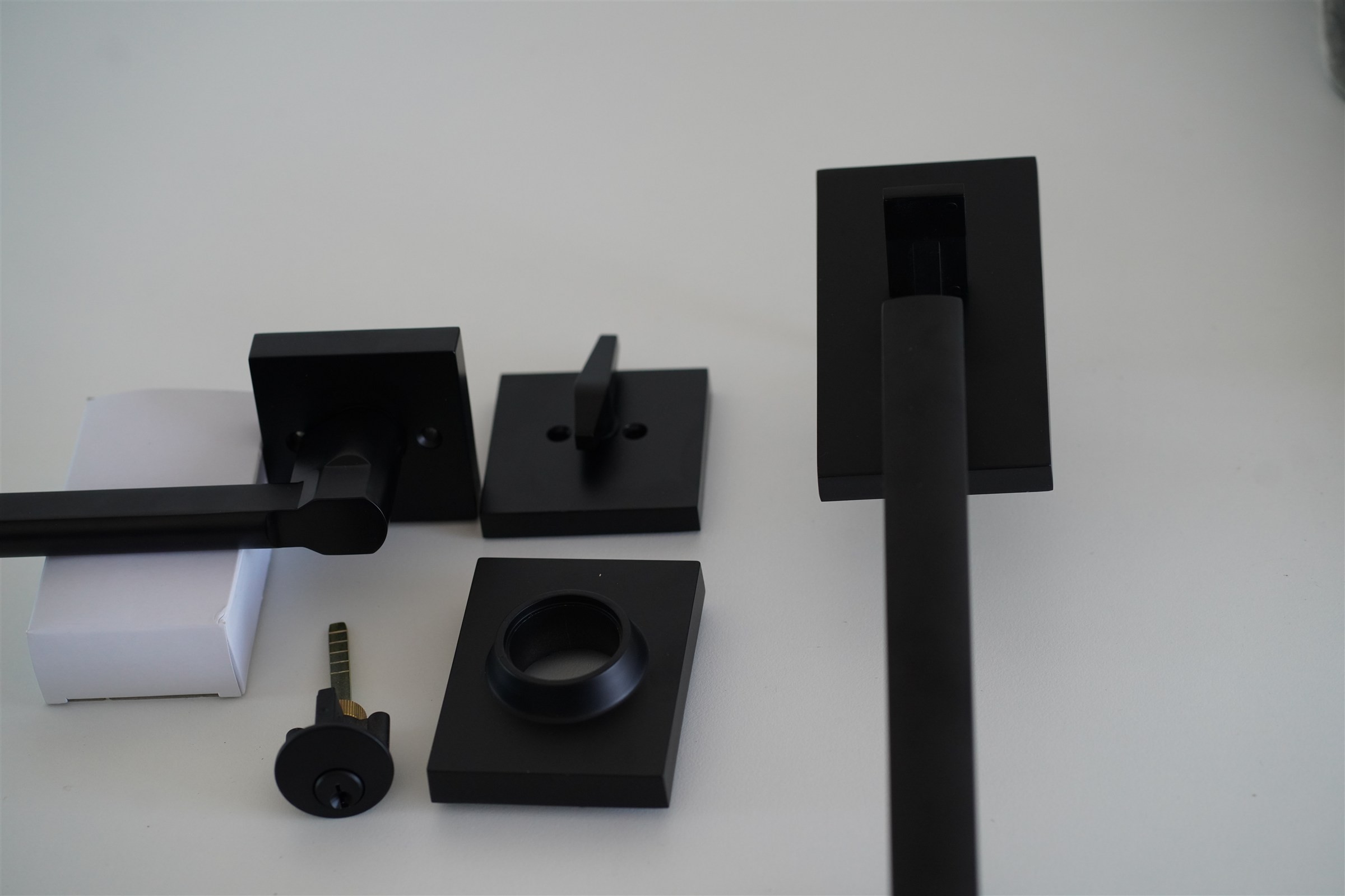 New DT08 Front Door Handleset - Matte Black or Satin Nickel - photo 4