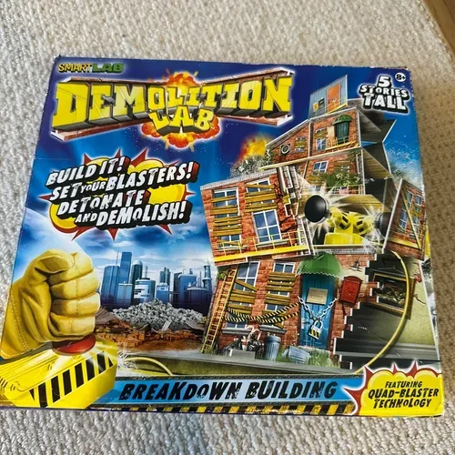 Smart Lab Demolition Lab Breakdown Building Set