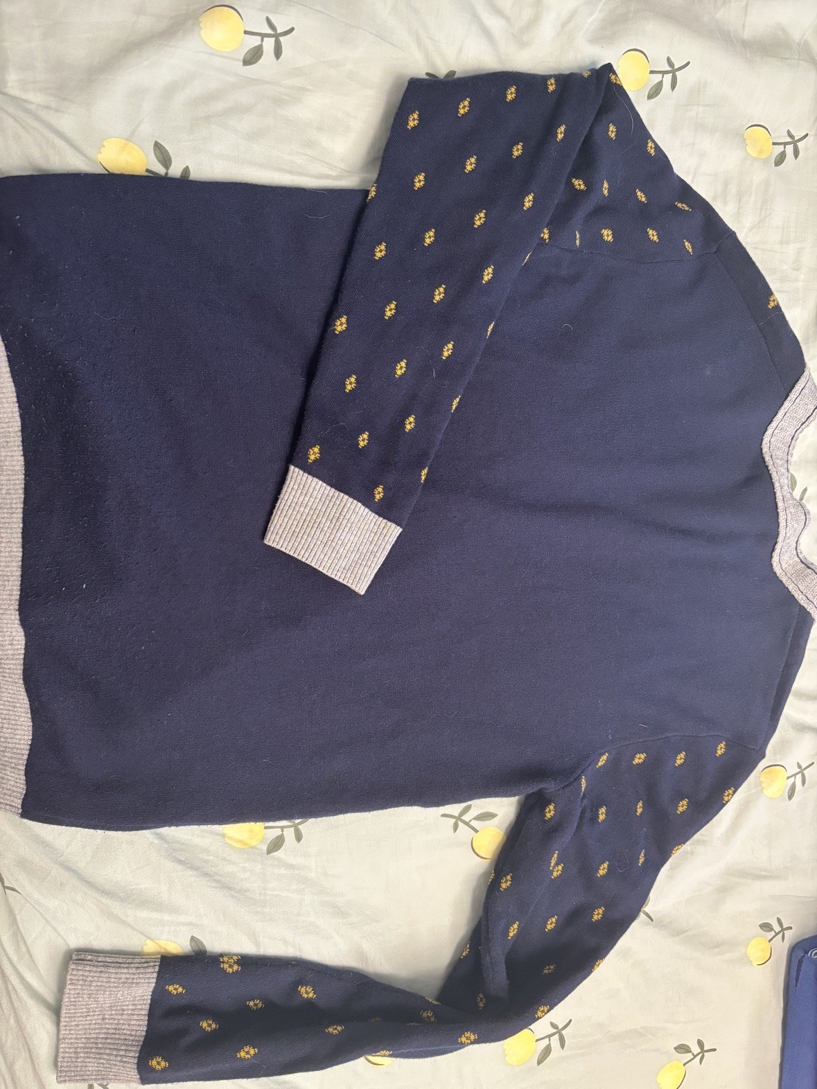 Fairwhale men's patterned knit cardigan — XXL (like new) - photo 2
