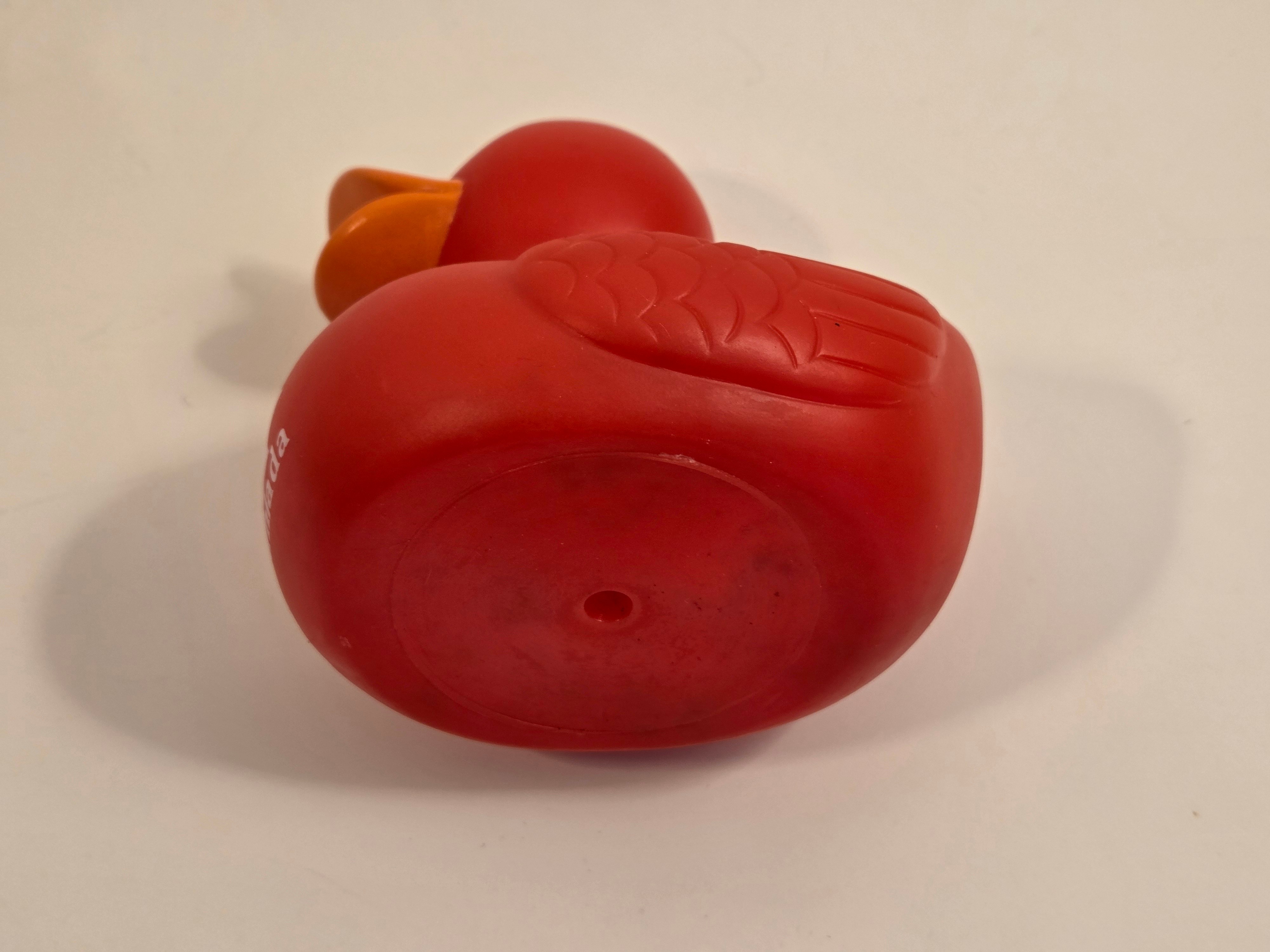 Canada Red Rubber Duck Bath Toy, Maple Leaf - photo 4