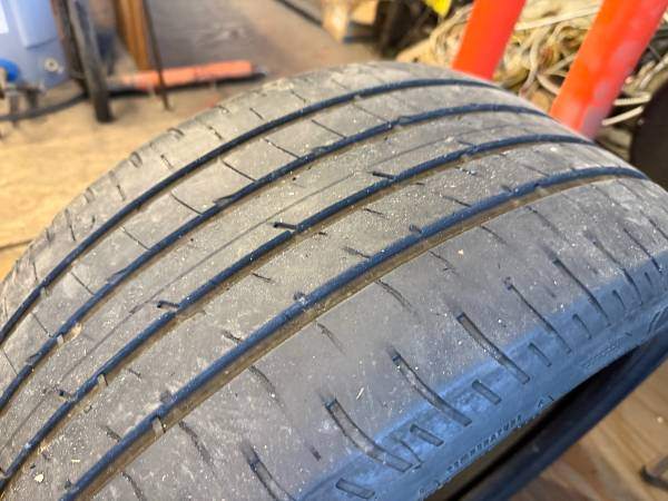 1 X single 255/40/20 M+S Goodyear eagle F1 TO with 55% tread - photo 4