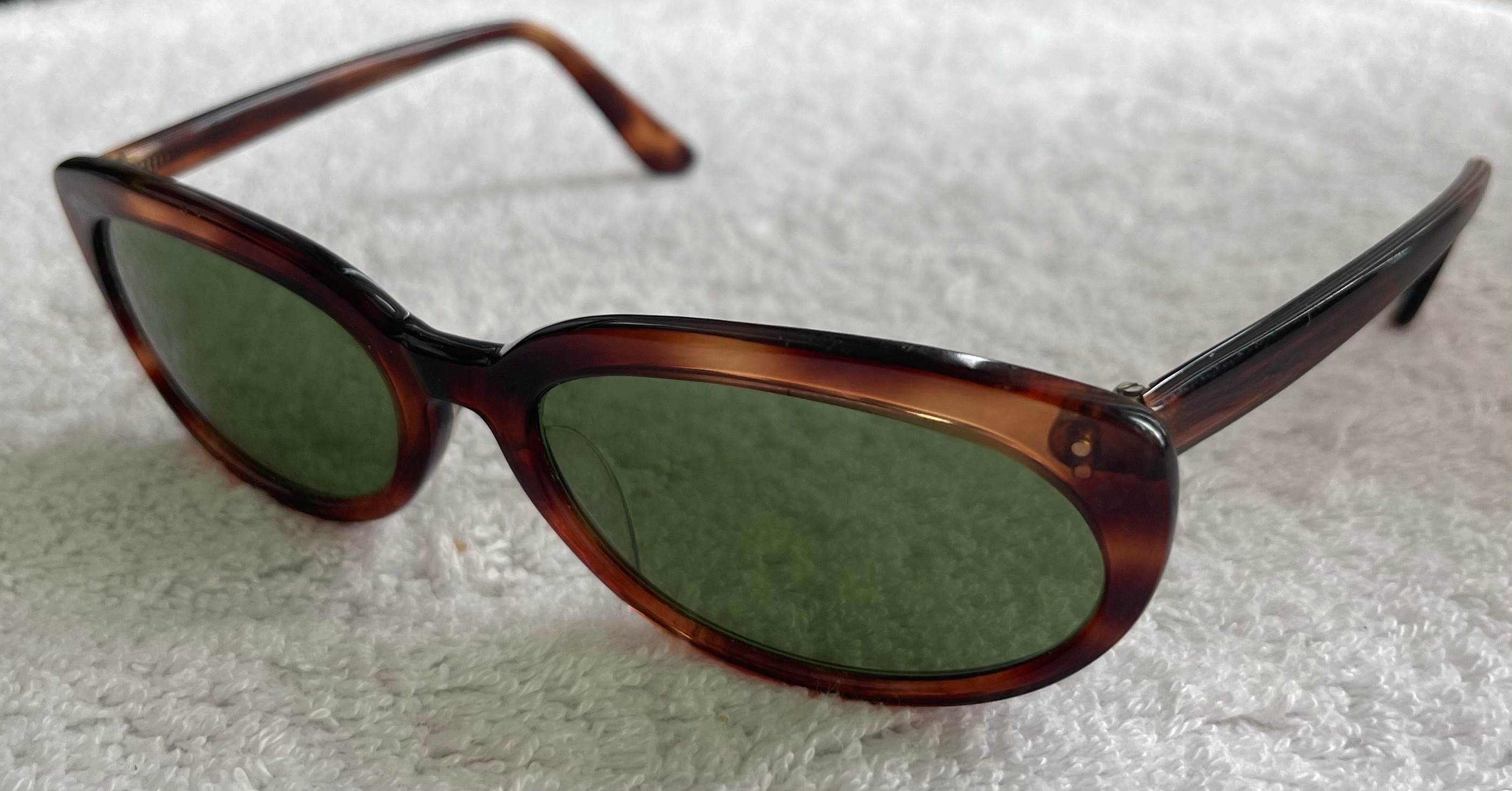 Vintage 90s Tortoiseshell Soft Cat Eye Sunglasses Frame - photo 3