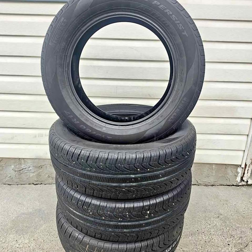 Set of 4 Pirelli P4 Persist AS Plus Tires 215/60R17 - photo 2