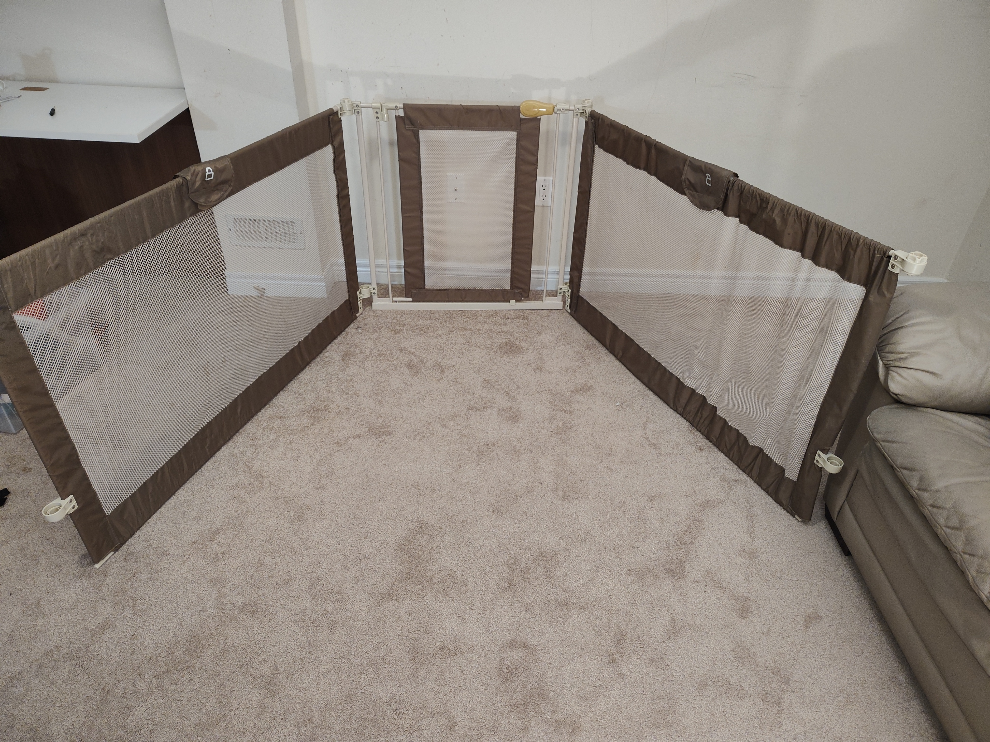 Summer Extra-Wide Configurable Baby Safety Gate & Play Yard