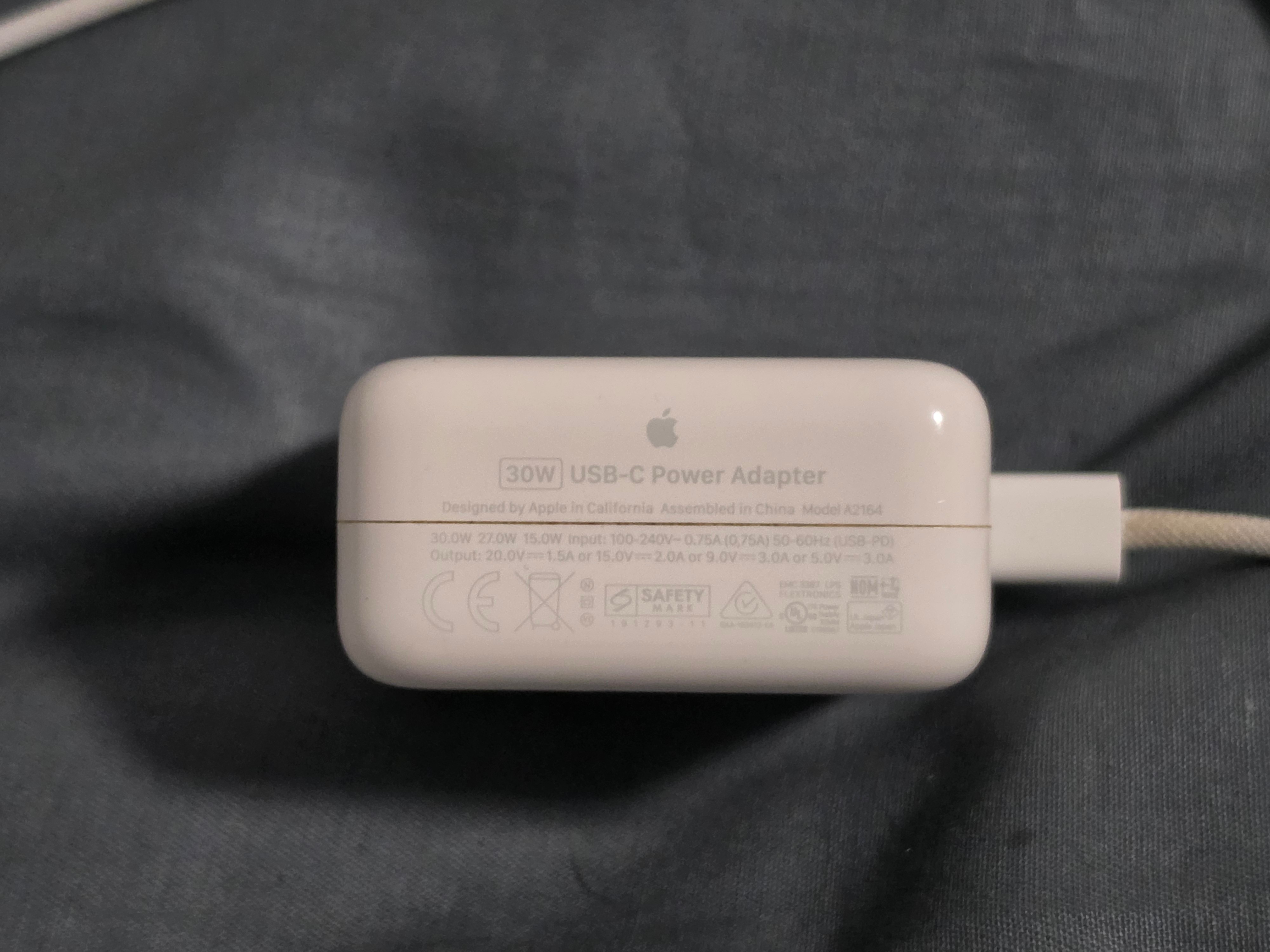 Apple 30W USB-C Power Adapter + Braided USB-C Cable – Genuine - photo 2