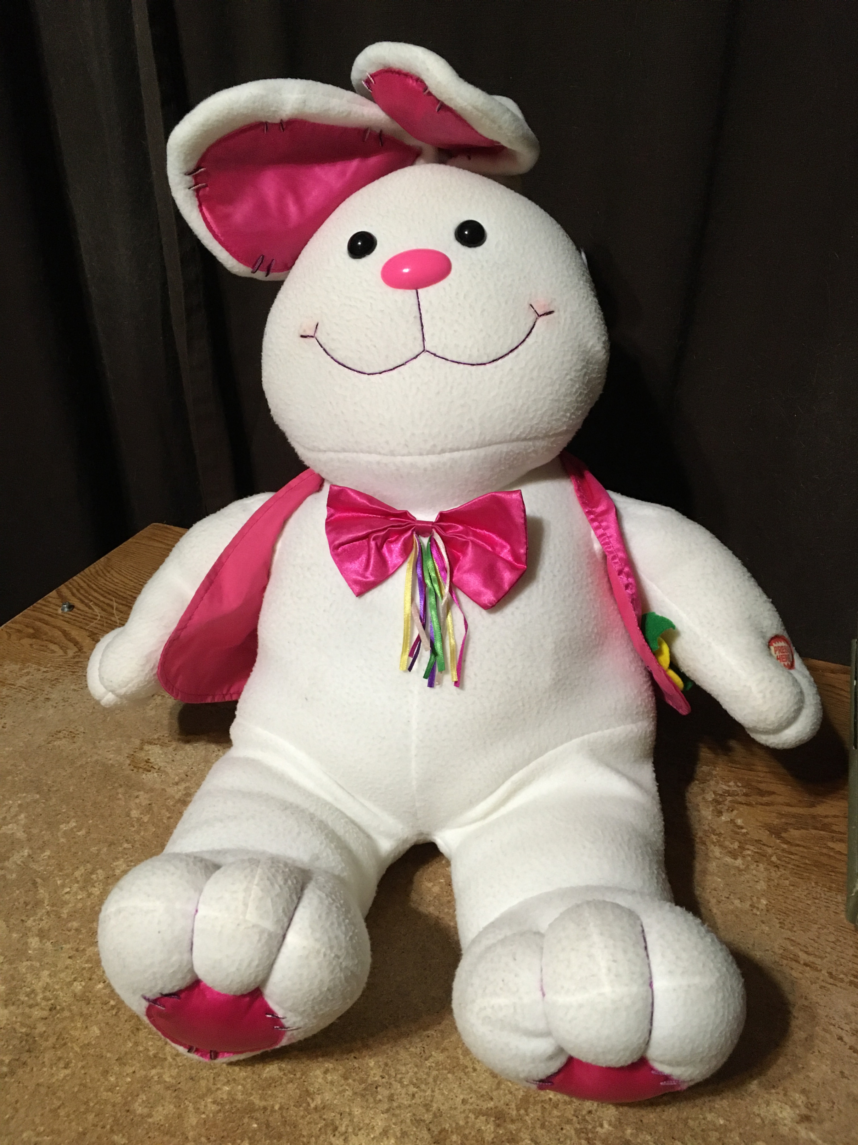 LARGE WHITE BUNNY RABBIT PLUSH 26" MUSICAL LIGHTS UP KIDS OF AME