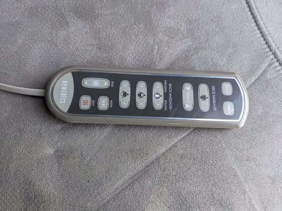 NEW! Homedics Shiatsu + Kneading & Vibration Massage Cushion - photo 3