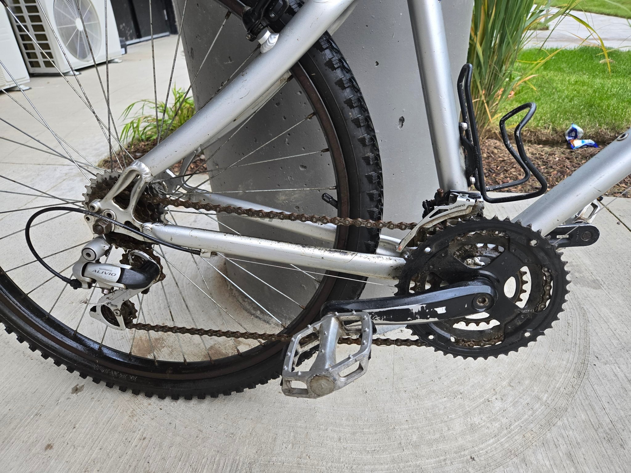 Giant Tran Send Hybrid Bike — Shifts Perfectly, AS-IS - photo 3
