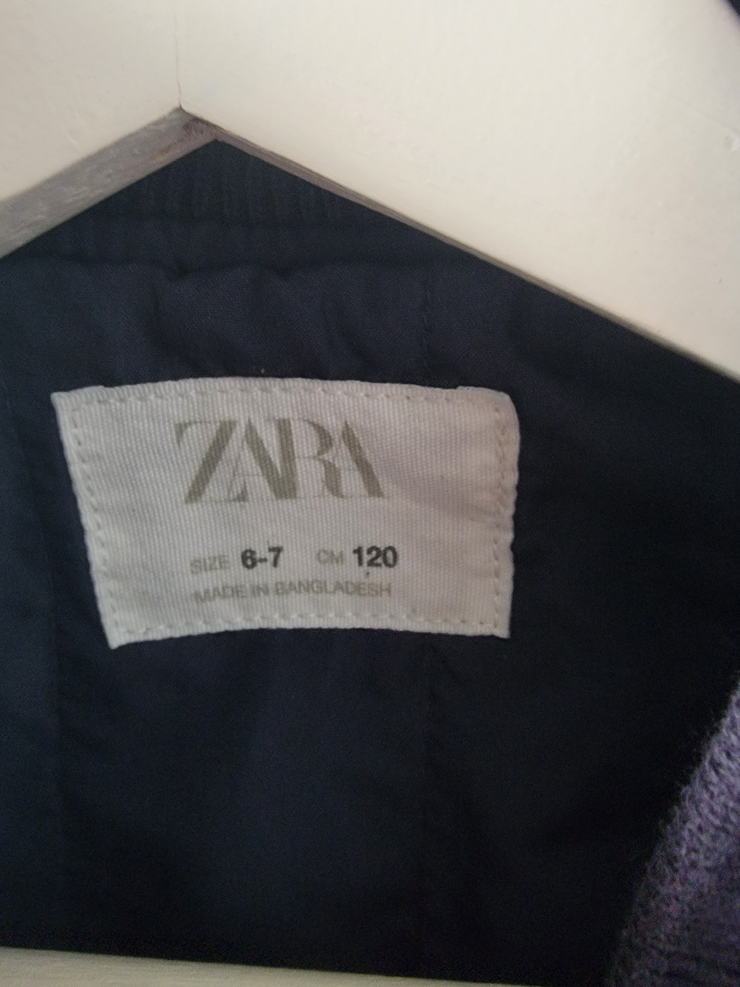 Girls age 6-7 bomber jacket (measurements in ad) - photo 3