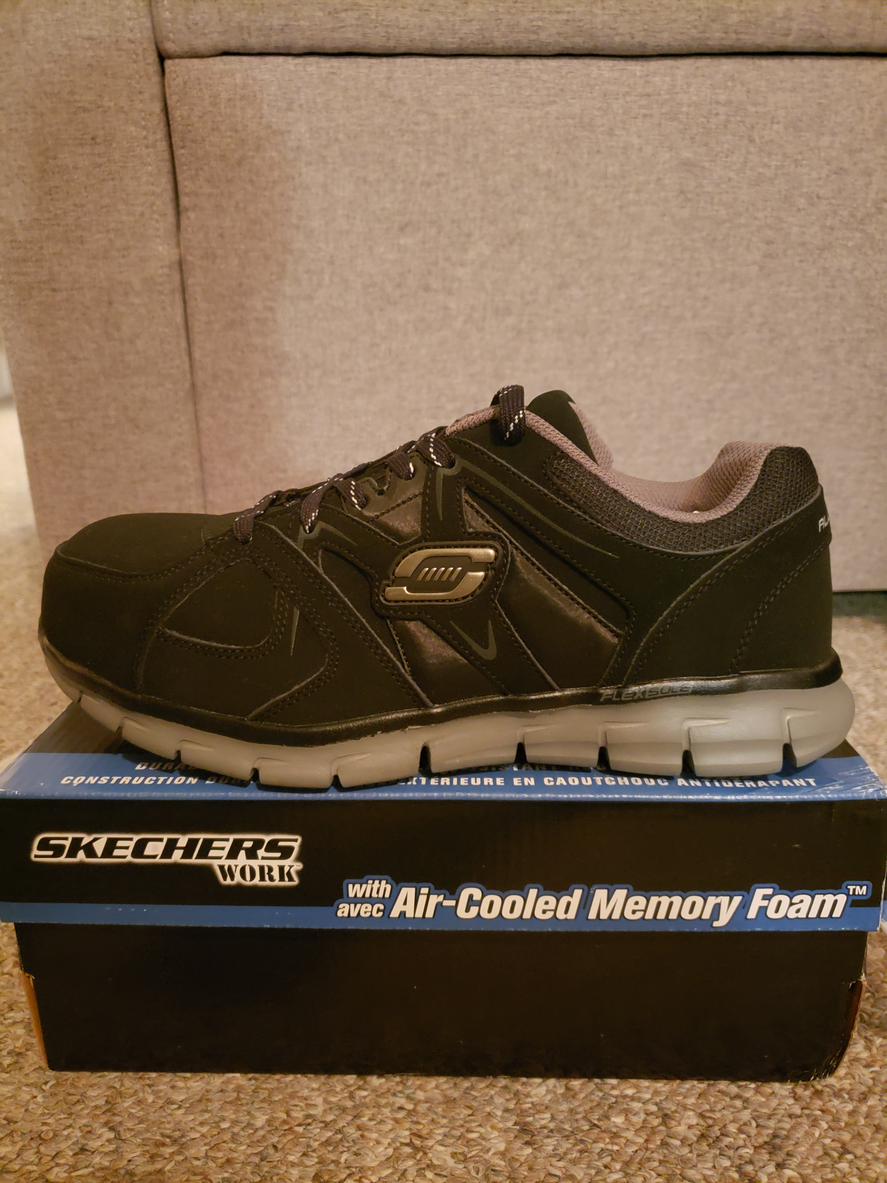 Skechers Men's Alloy Lightweight (steel toe) Shoes Size 9. New. - photo 3