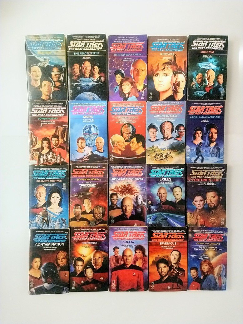 Star Trek: The Next Generation pocketbooks!