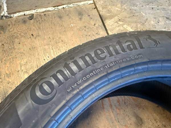 PAIR of 255/45/19 M+S Continental pro contact RX T3 with 85% - photo 5
