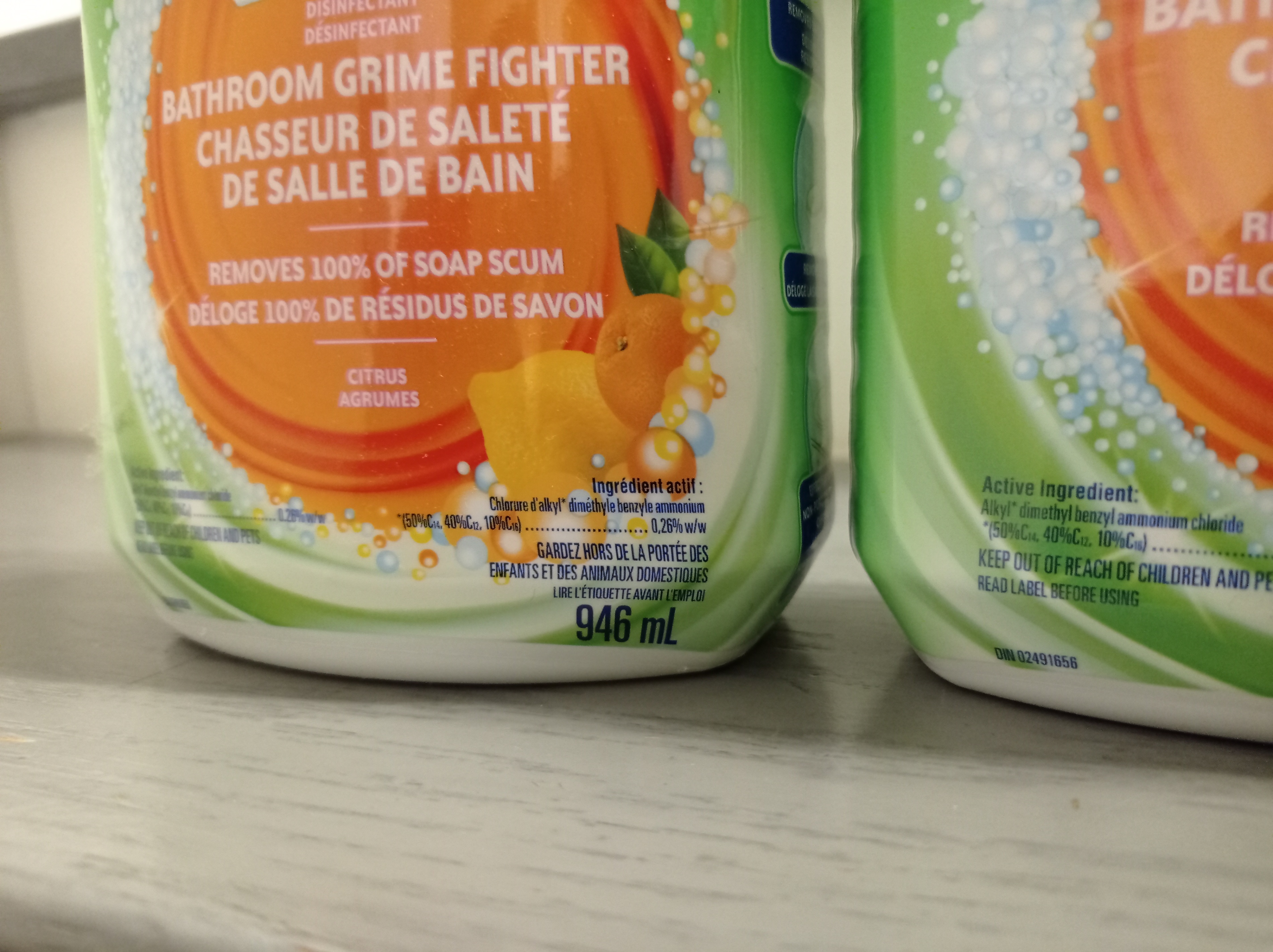 Brand New Scrubbing Bubbles Bathroom Cleaners 946 mL/bottle - photo 2