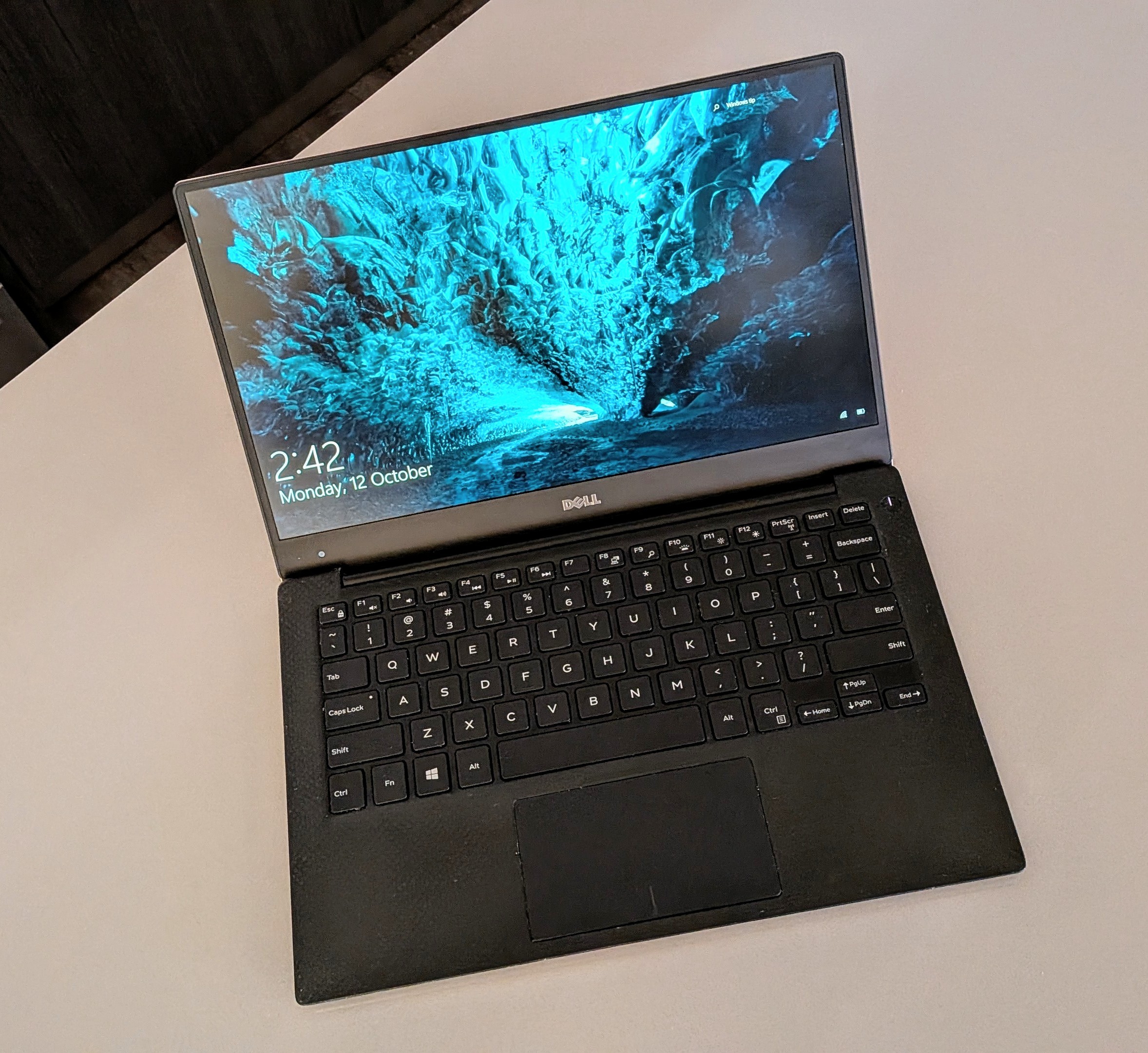 DEL XPS 13 inch Laptop with sleeve - photo 5