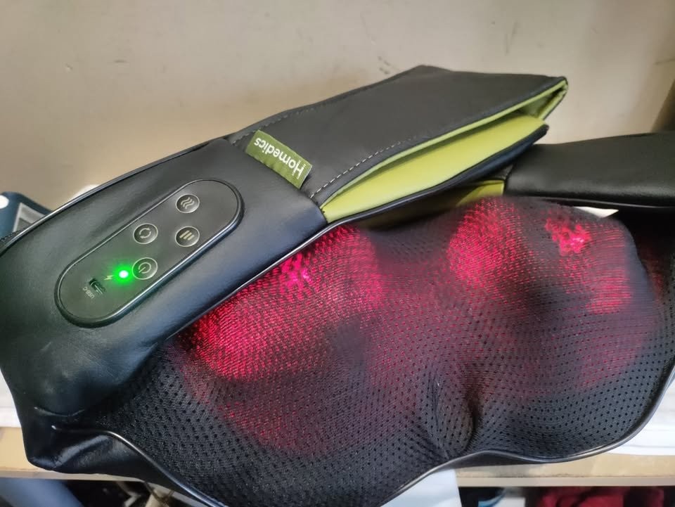 Neck & Back Massager with Heat, Trumedic Trushiatsu, Bluetooth - photo 2