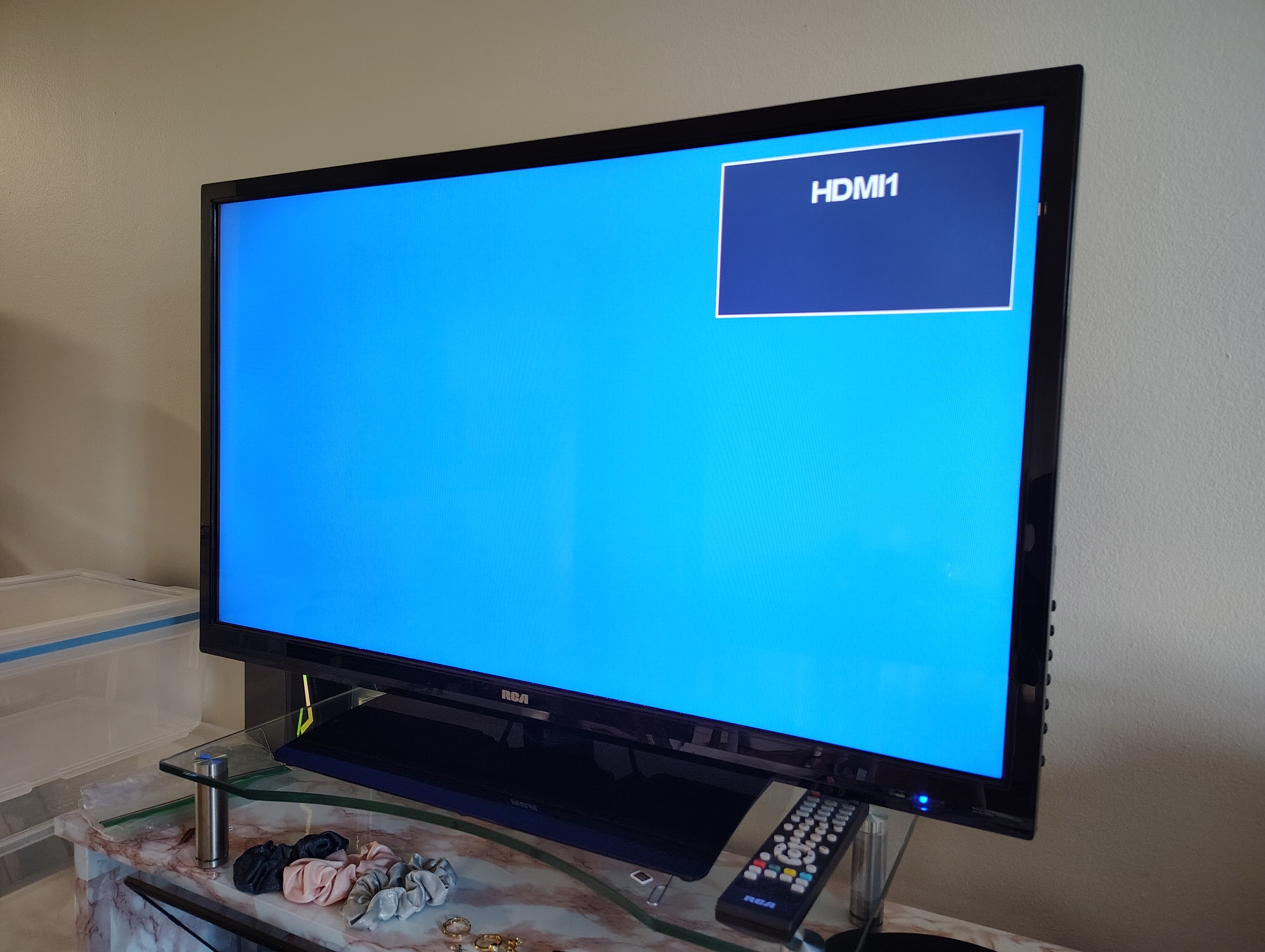 TV 24 inches - photo 2