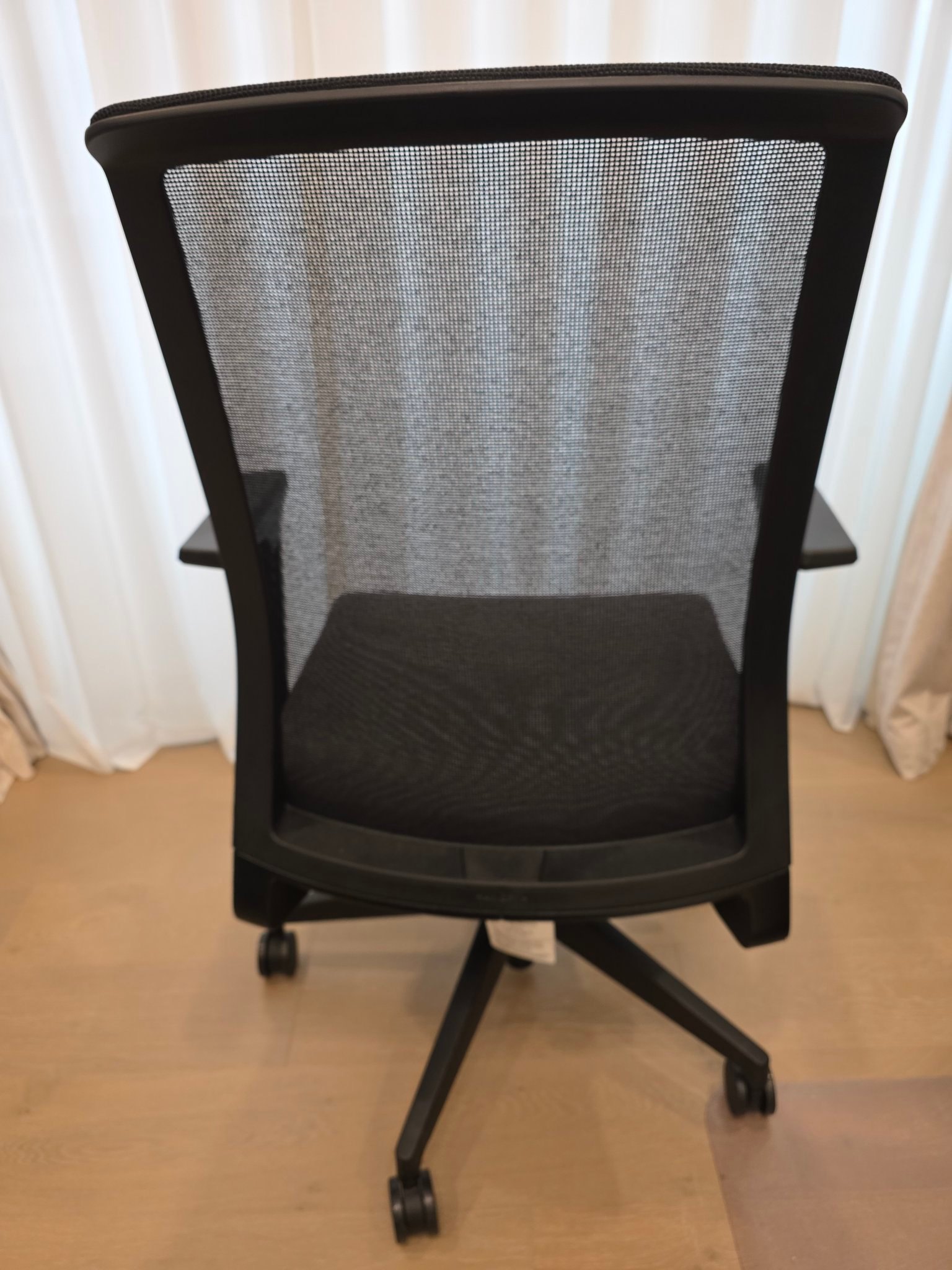Haworth Very Office Chair with Mesh Back — Adjustable - photo 2