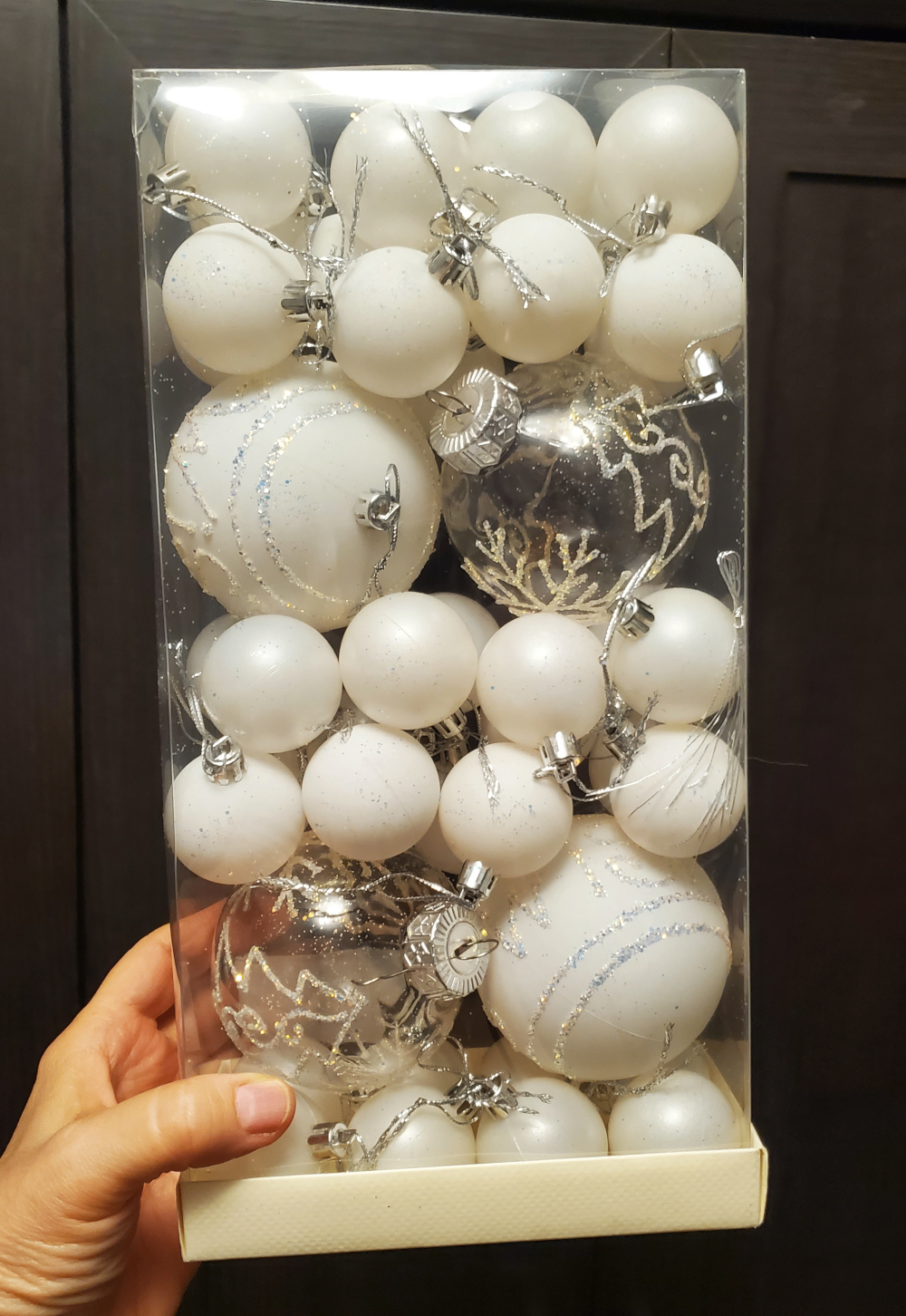 White Shatterproof Christmas Ball Ornaments - 44Pcs - photo 3