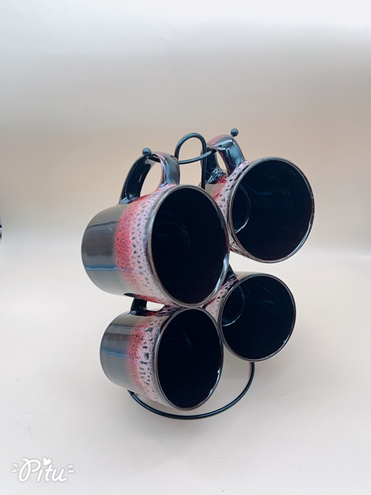 4 Stokes Ceramic Mugs with Metal Stand