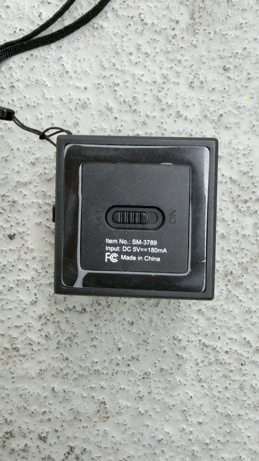Foot Locker Mini Bluetooth Cube Speaker – Works, with Cable - photo 2