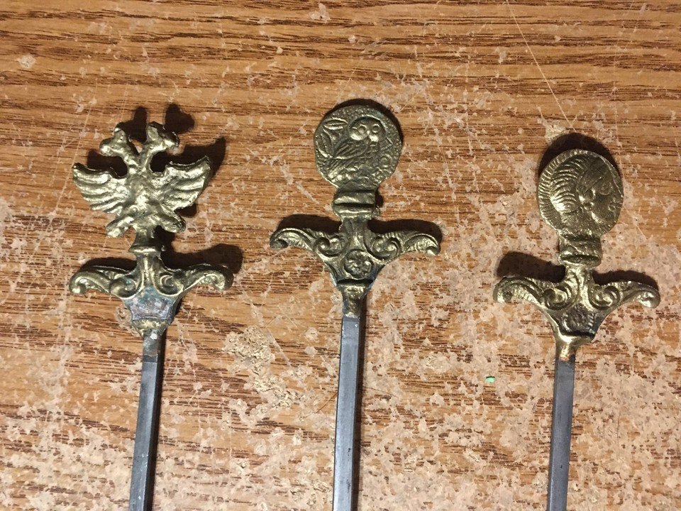 3 VINTAGE BBQ ORNATE ROASTING GILL SKEWERS BRASS HAND ATHENA OWL - photo 2