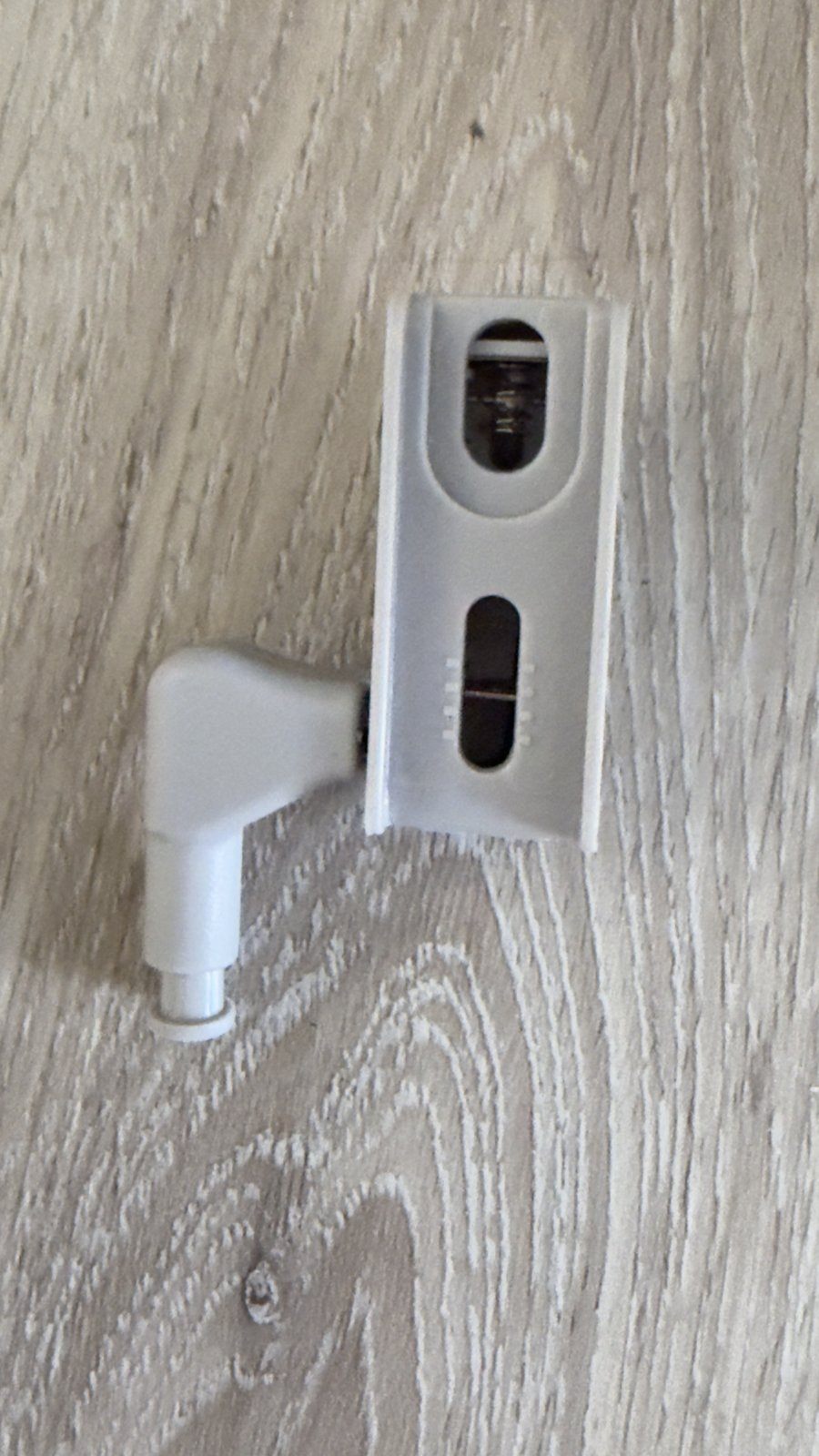 LED Cabinet Hinge Light – Battery, Turns On When Door Opens - photo 3